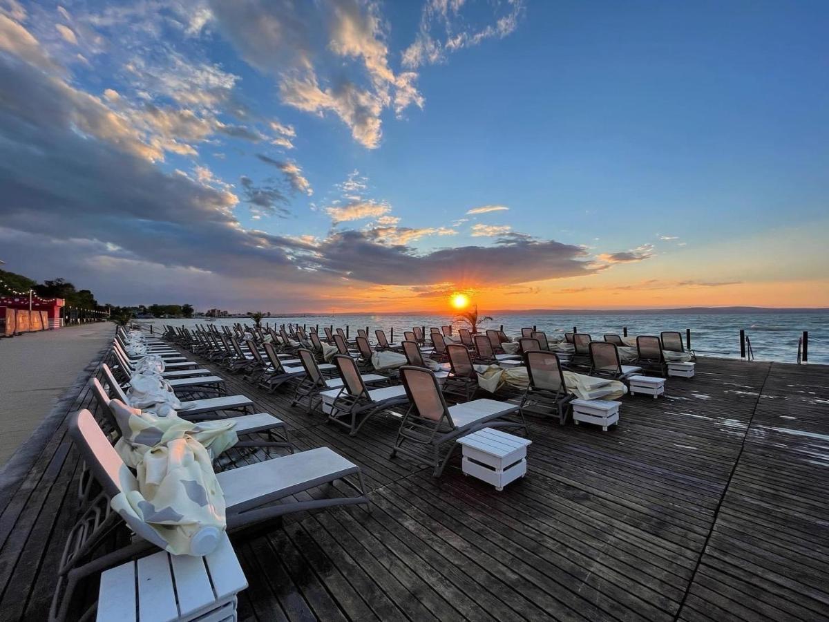 Dorina Wellness Apartman Siofok Exterior photo